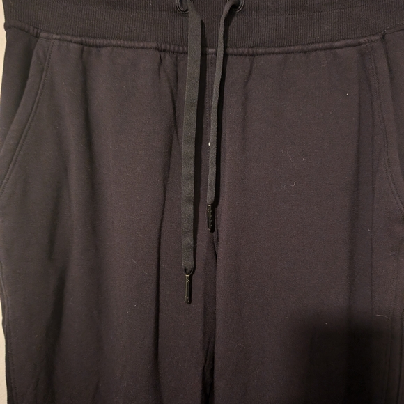 Women's Lululemon Joggers Pants Size 4 - Picture 4 of 8
